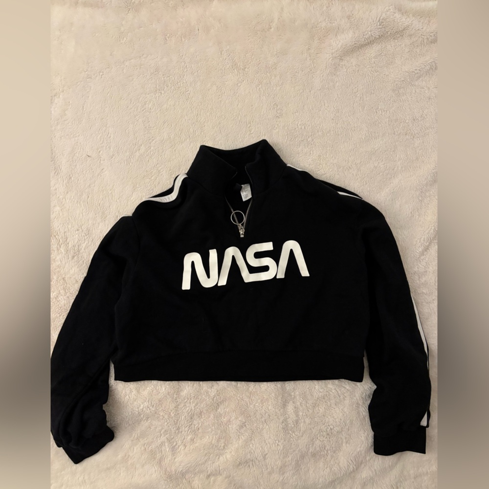 Black NASA by Divided Cropped Sweatshirt size small